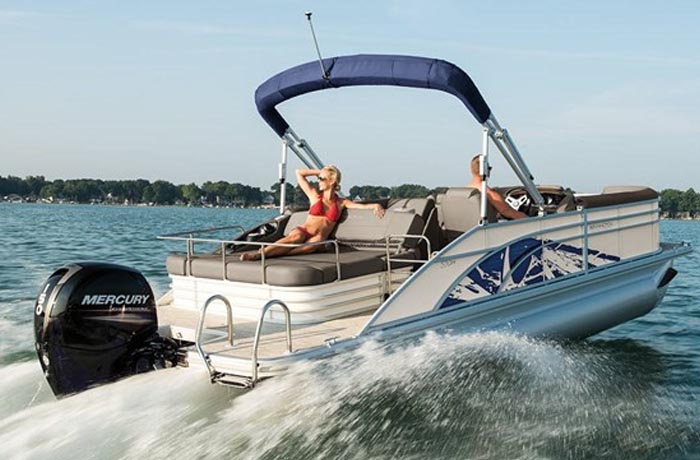 Bennington SX Series Pontoon Boats